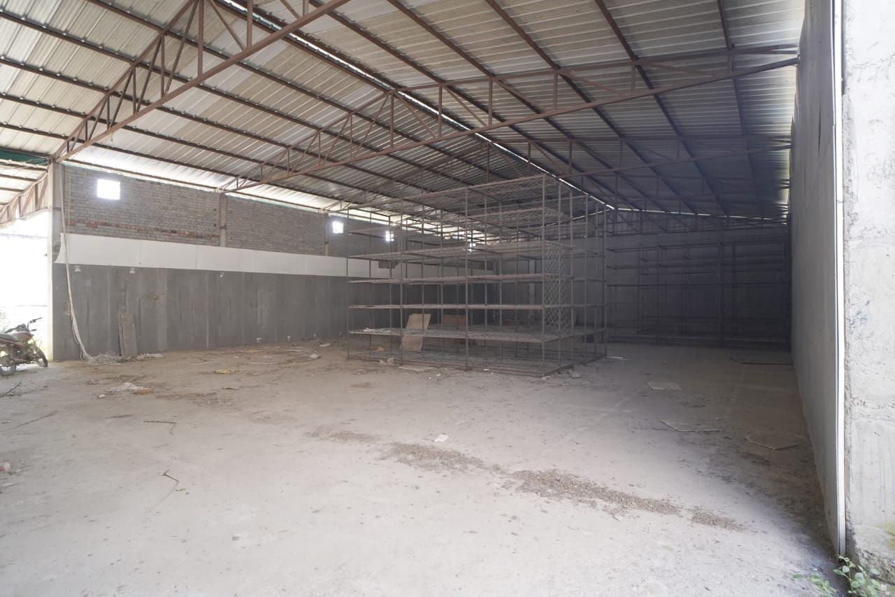 Factory land & building situated at Dehradun-Chandigarh Highway