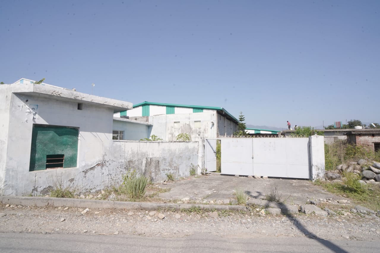 Factory land & building situated at Dehradun-Chandigarh Highway