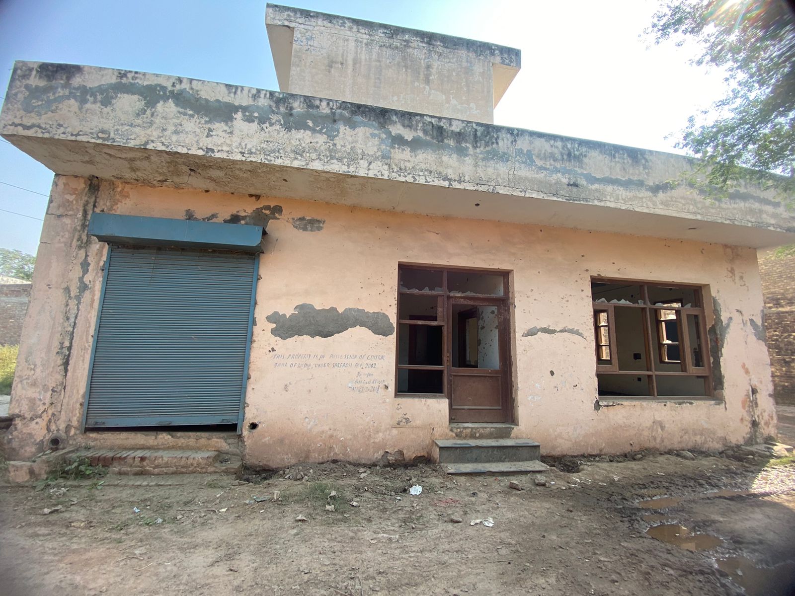 PROPERTY AT ATTRACTIVE PRICES UNDER BANK’s POSSESSION